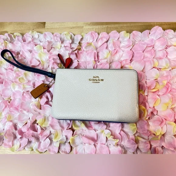 COACH Double Zipper Wristlet
Clutch Tan cream and blue Pebble Leather - Picture 5 of 12